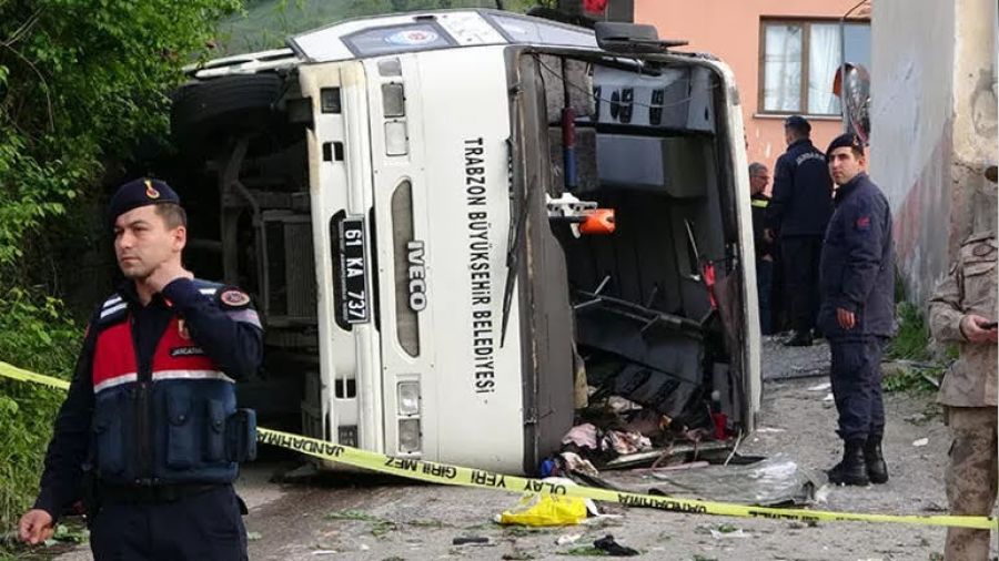 Trabzon'da otob�s kazas�nda yaral�lar 37'e y�kseldi