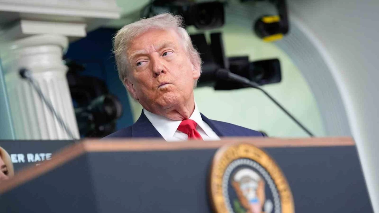 Trump, Çin'den korktu