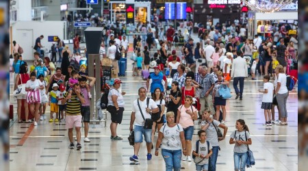 Türkiye'ye 11 ayda 14.5 milyon turist geldi