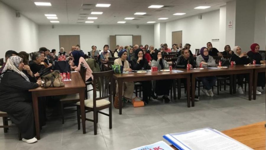 Ucuzluk Panay�r� ba�l�yor: Depremzede esnaf�n �r�nleri de yer alacak 