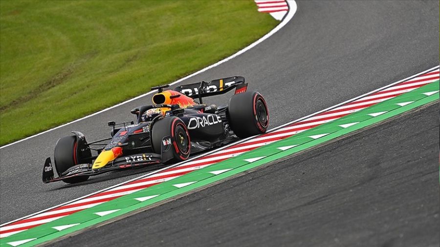 Verstappen'ten üst üste ikinci şampiyonluk