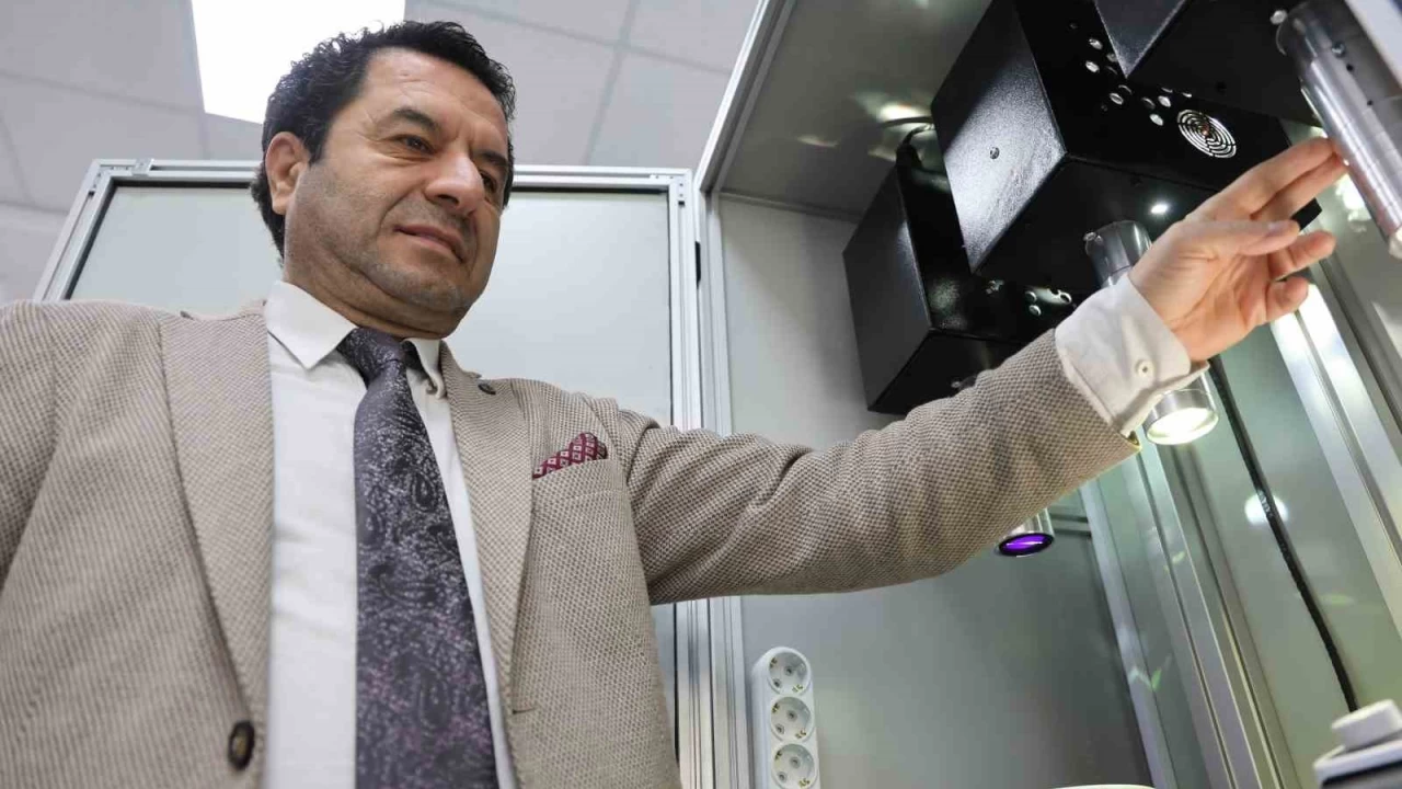 Yapay güneş ışığı üreten cihaz geliştirildi
