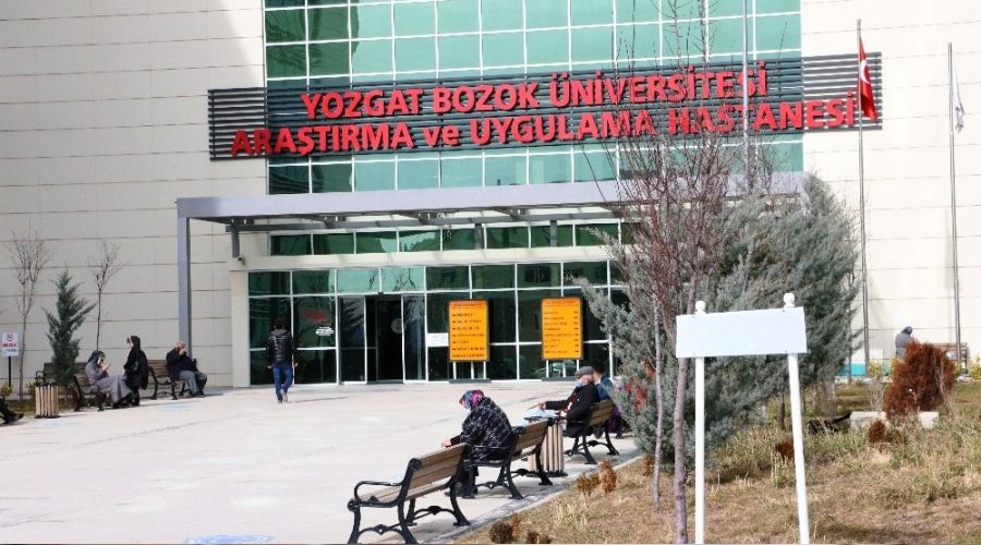 Yozgat'ta ila� yazmayan doktora sald�r�