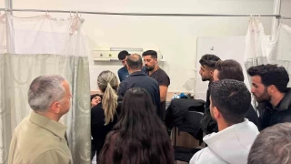 Yurtta kalan renciler zehirlenme phesiyle hastaneye kaldrld