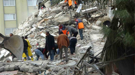 Adana'da Belur Apartmanı'nda umutlu bekleyiş