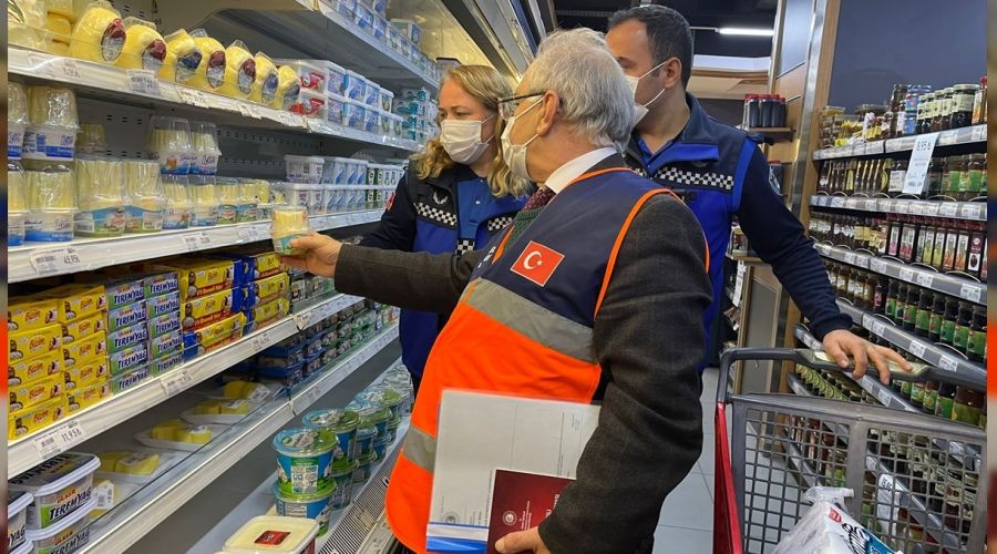 AK Partili belediyelerden marketlere baskn