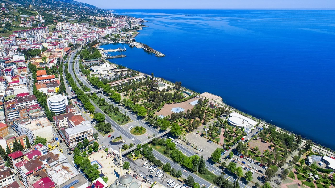 Ak�aabat Sahili: Karadeniz�in k�y�s�nda huzur dolu bir soluklanma noktas�