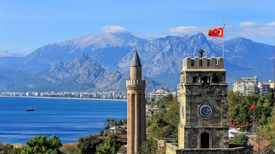 Akdeniz�in incisi Antalya�da g�r�lecek yerler