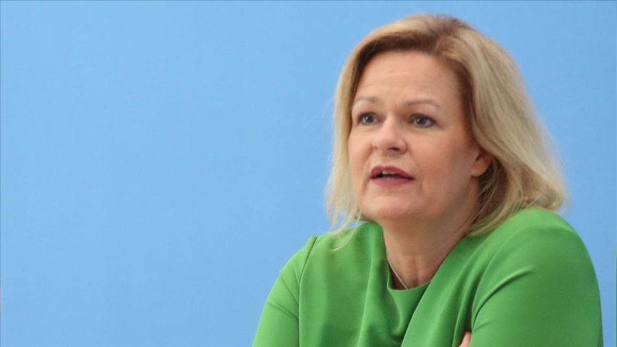 Almanya'da mülteci girişine sınırlama gündemde
