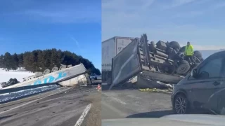 Ardahan'da buzlanma nedeniyle tır devrildi