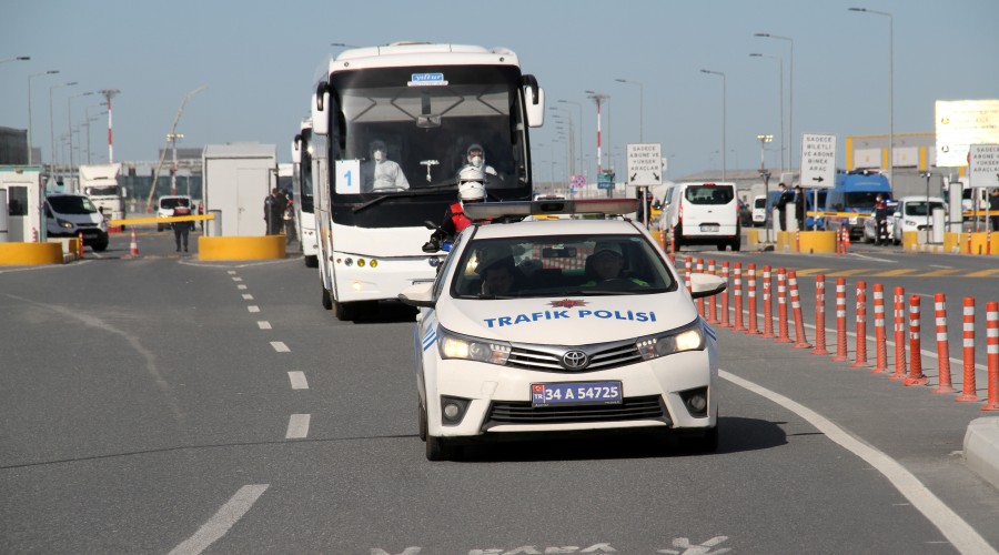  Avrupa'dan gelenler yurtlara g�t�r�ld�