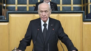 Baheli, TBMM'deki Apo sloganlarna sert kt