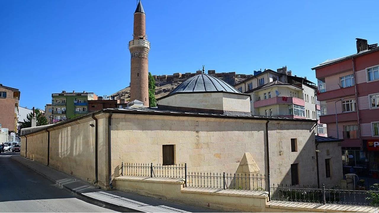 Bayburt Ulu Cami: Seluklu miras, talara kaznm tarih