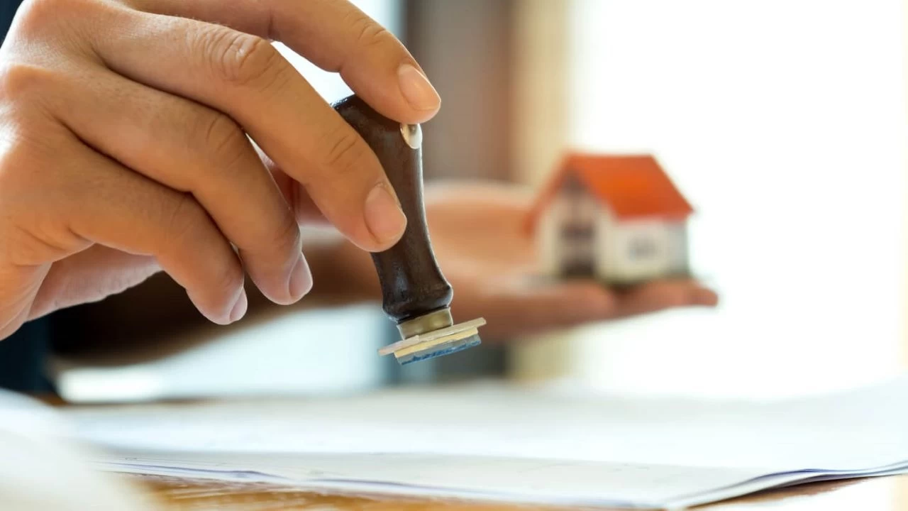 Belediyelerin yapı ruhsatı verdiği bina sayısı yılın ikinci çeyreğinde yüzde 22,7 azaldı