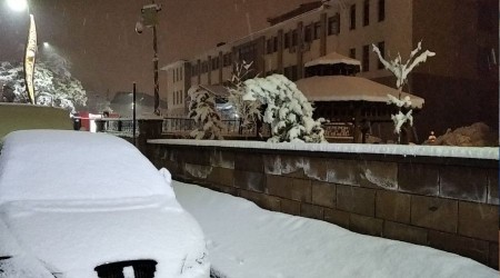 Bingöl Karlıova'da kar yağışı