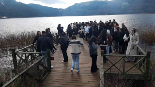 Bolu'nun doa harikas Abant Gl'ne ziyareti akn