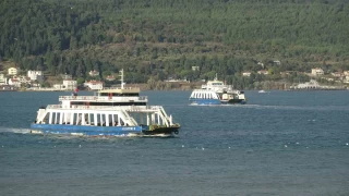 Bozcaada ve Gkeada'ya baz feribot seferlerine frtna engeli