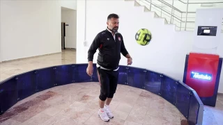 Bülent Uygun "tiki takayı" test etti