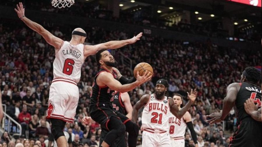 Bulls ve Thunder'dan play-off yürüyüşü