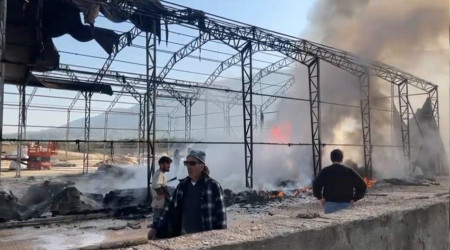 Bursa'da geri dnm deposunda yangn