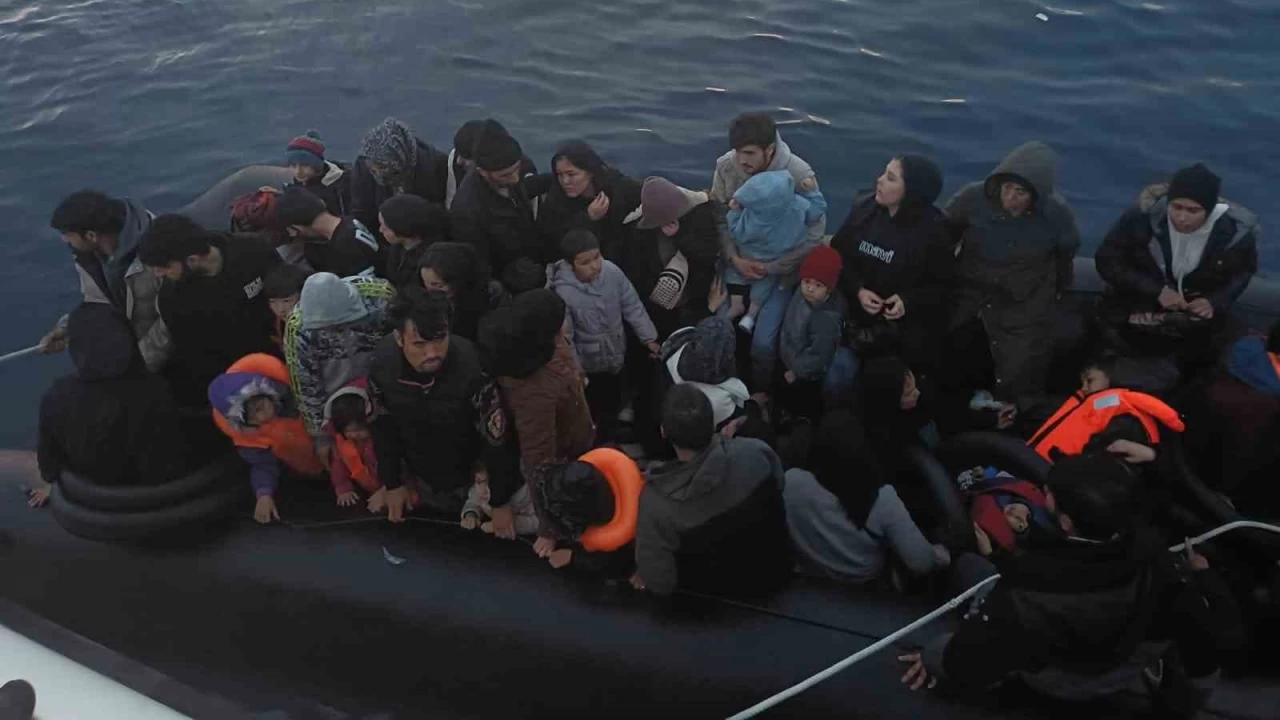 Çanakkale'de 42 kaçak göçmen yakalandı