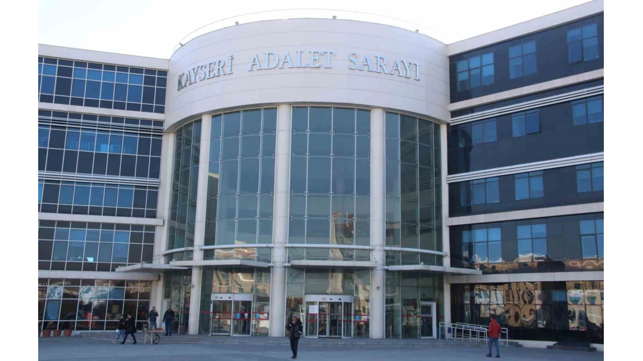 Cezası kesinleşince avukatından şikayetçi oldu