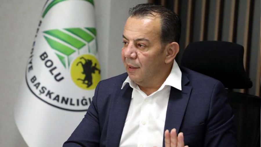 CHP�li Tanju �zcan�dan muhalefete tepki