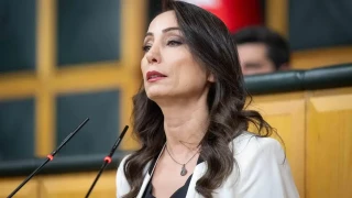 DEM Parti Eş Genel Başkanı Tülay Hatimoğulları, Erzurum İl Kongresi'nde "Terörsüz Türkiye" sürecine ilişkin konuştu