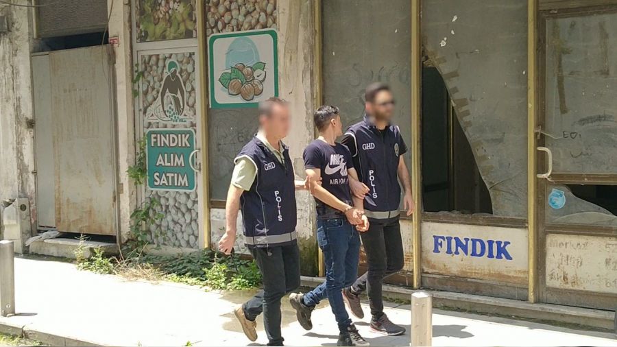 D�zce'de 14 ka�ak g��men yakaland�