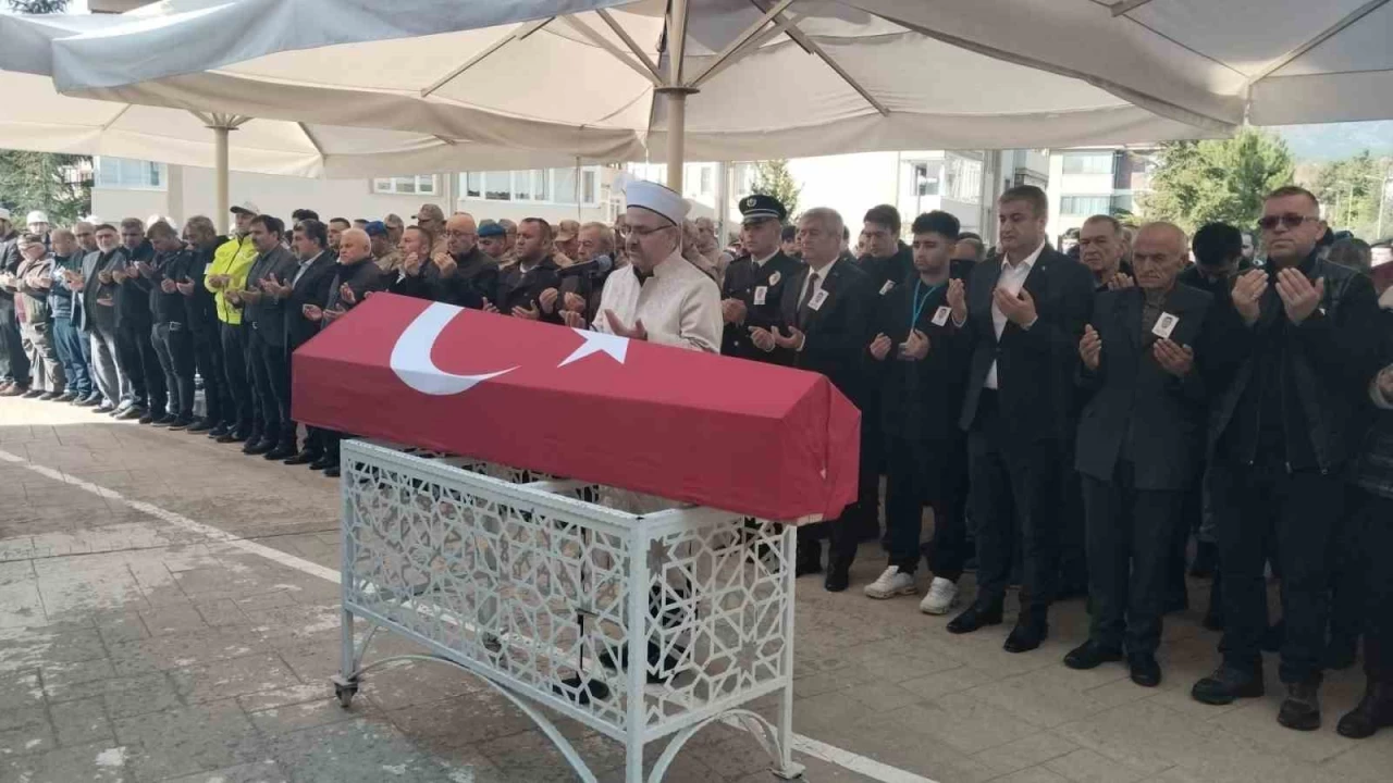 Emniyet te�kilat�n�n ac� g�n�