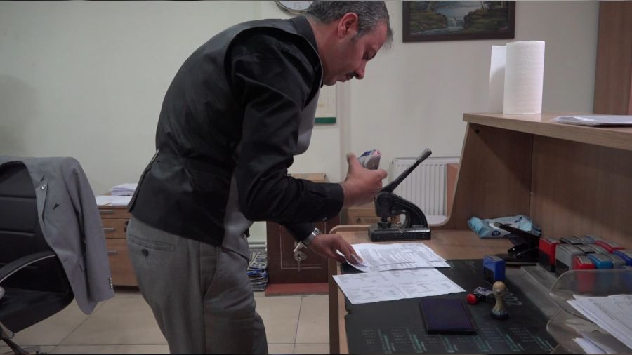 Enkazdan 22.5 saat sonra kurtarılan Aydın hayata tutundu