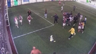Esenyurt'ta halı saha turnuvasında ortalık karıştı