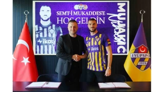 Eypspor, Nihad Mujakic'i kiralad