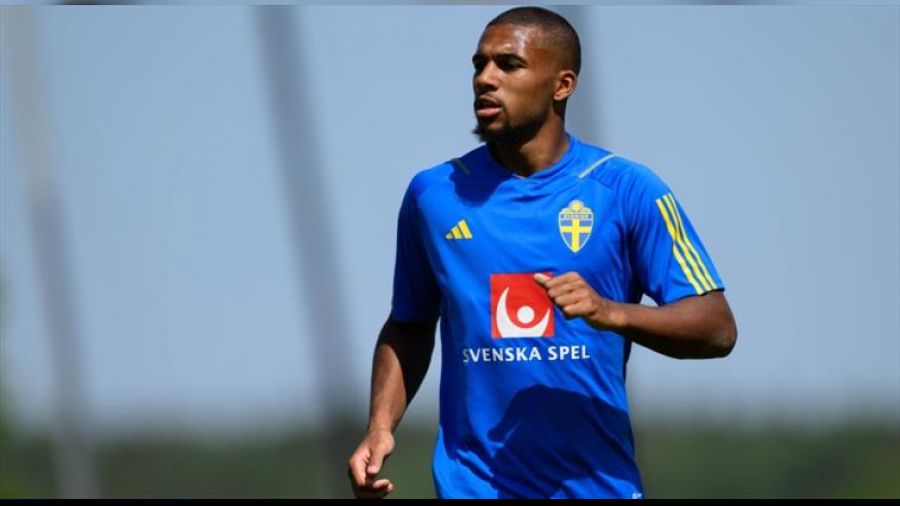 Fenerbahçe İtalya'da stoper arayışında