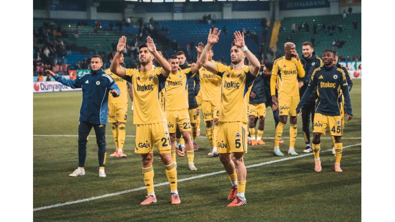 Fenerbahçe son 2 deplasmanda 2-0 geriden gelerek kazandı