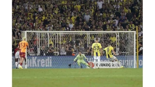 Fenerbahe'nin, Galatasaray derbilerinde golleri yabanclardan