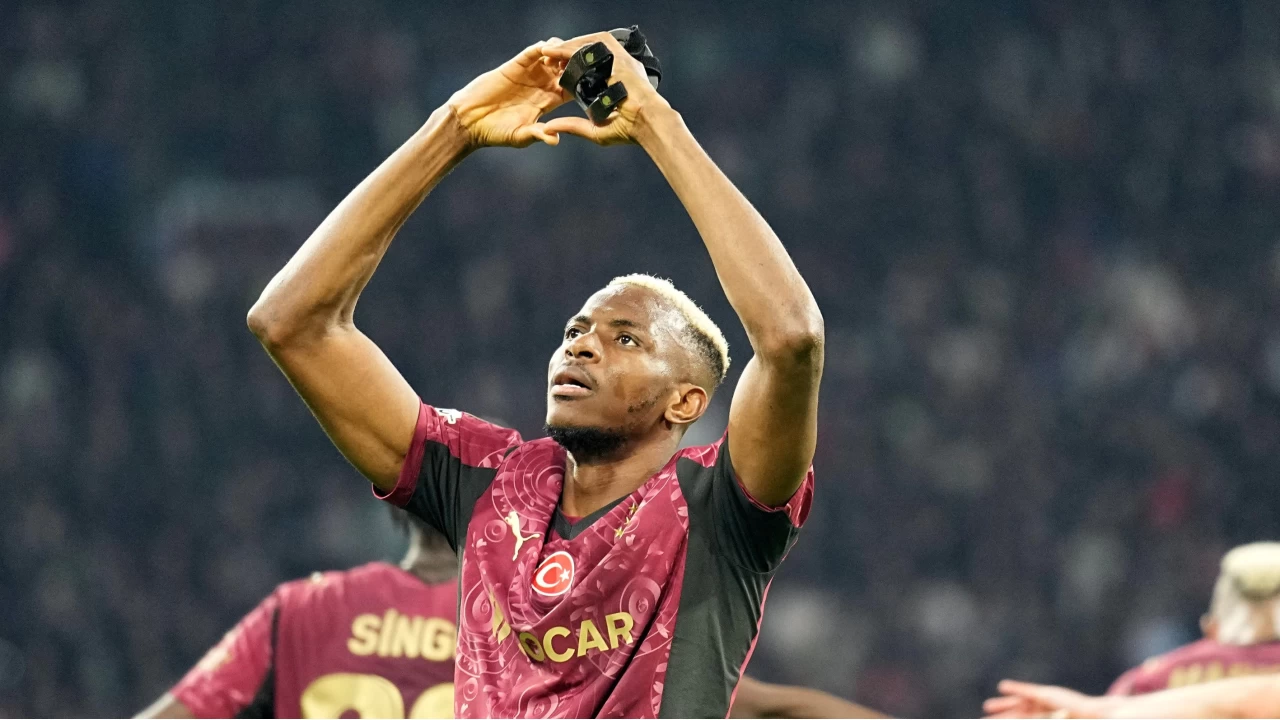 Galatasaray, Ajax'ı deplasmanda yenen ilk Türk takımı oldu