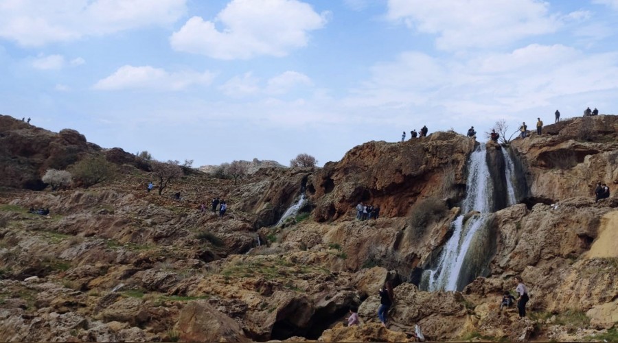 Gap Şelalesi’ne turist akını