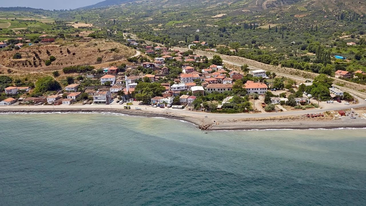 Gaziköy: Balıkçı kasabası atmosferi ve zeytinyağlı sofralar