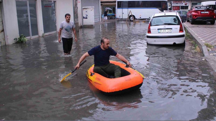 G�le d�nen sokaktan botla ge�ti