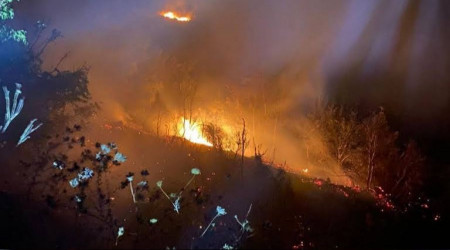 Hatay'da trafo patladı, yangın çıktı