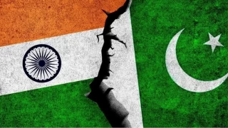 Hindistan ordusu, Pakistan ve ona bal Azad Kemir'deki "hedeflere" askeri operasyon balatt