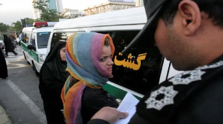 İran'da ahlak polisi kaldırıldı
