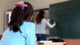 stanbul Valiliinden retmenlerle ilgili aklama