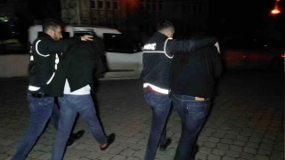 stanbul'dan Samsun'a lks aralarla uyuturucu getiren 4 kii tutukland