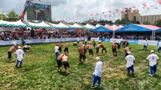 stanbul'un Krkpnar' binlerce gre severi buluturdu