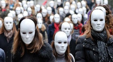 İtalya'da kadına şiddet artıyor