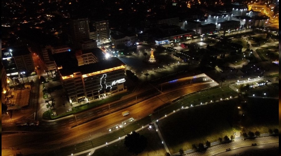 İzmir sessizliğe büründü