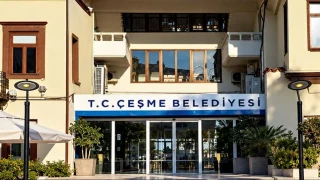 �zmir'de �e�me Belediyesine y�nelik soru�turmada 10 ��pheli tutukland�