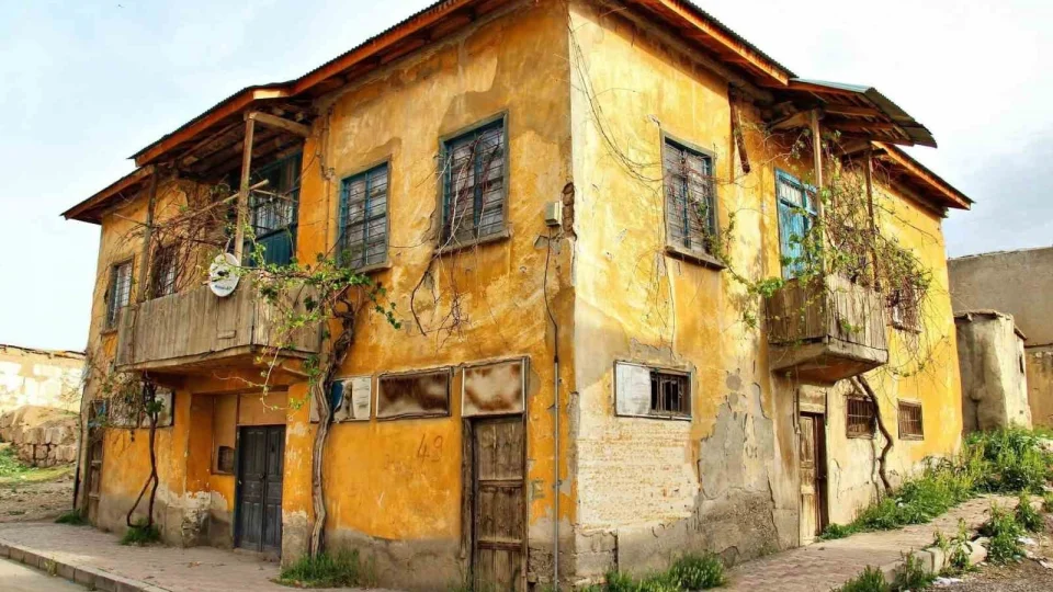 Kahramanmaraş'ta bu evler depreme de yıllara da meydan okuyor